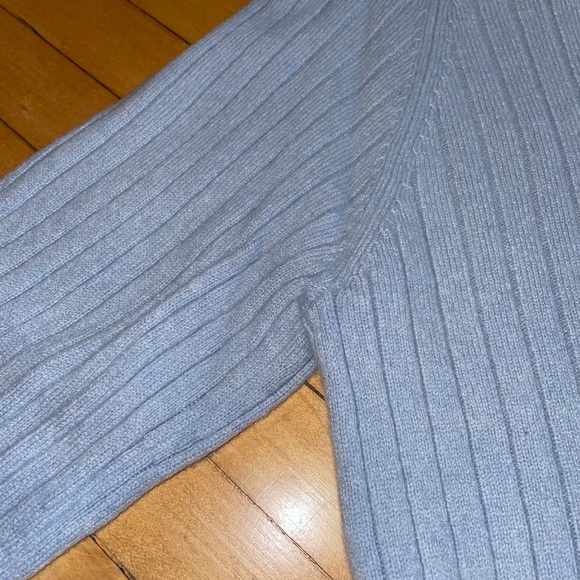 Lands' End Women's Cashmere Ribbed Crewneck Sweater Light Blue Preppy Classic - Picture 4 of 9